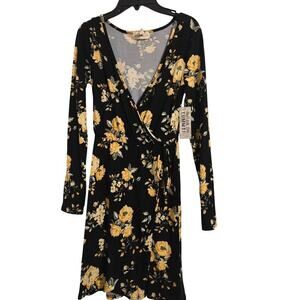 Derek Heart Women’s Floral Wrap Dress Long Sleeve Size Small Casual